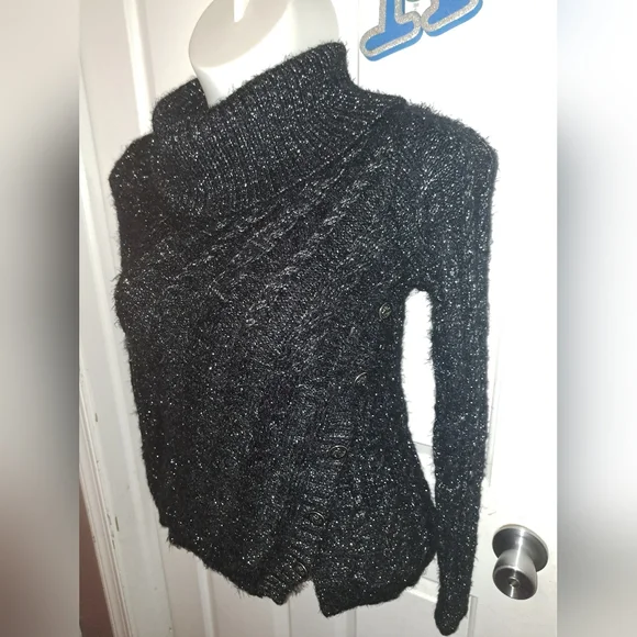 🆕️ Belldini Black Label Women's Lurex Cowl Neck Eyelash Sweater Sz S - Picture 4 of 9